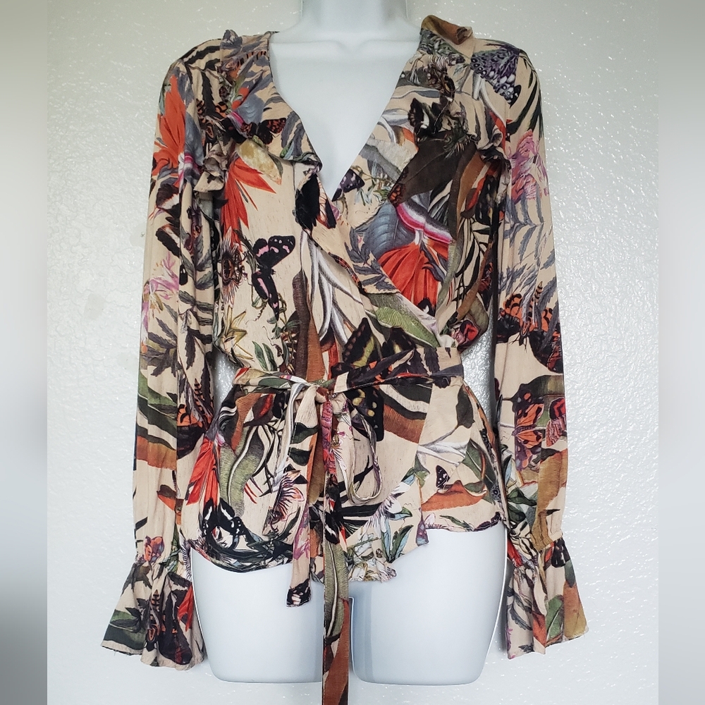 Wrapover Ruffled Long Sleeves & Hem Top Woman's Size 6 H&M